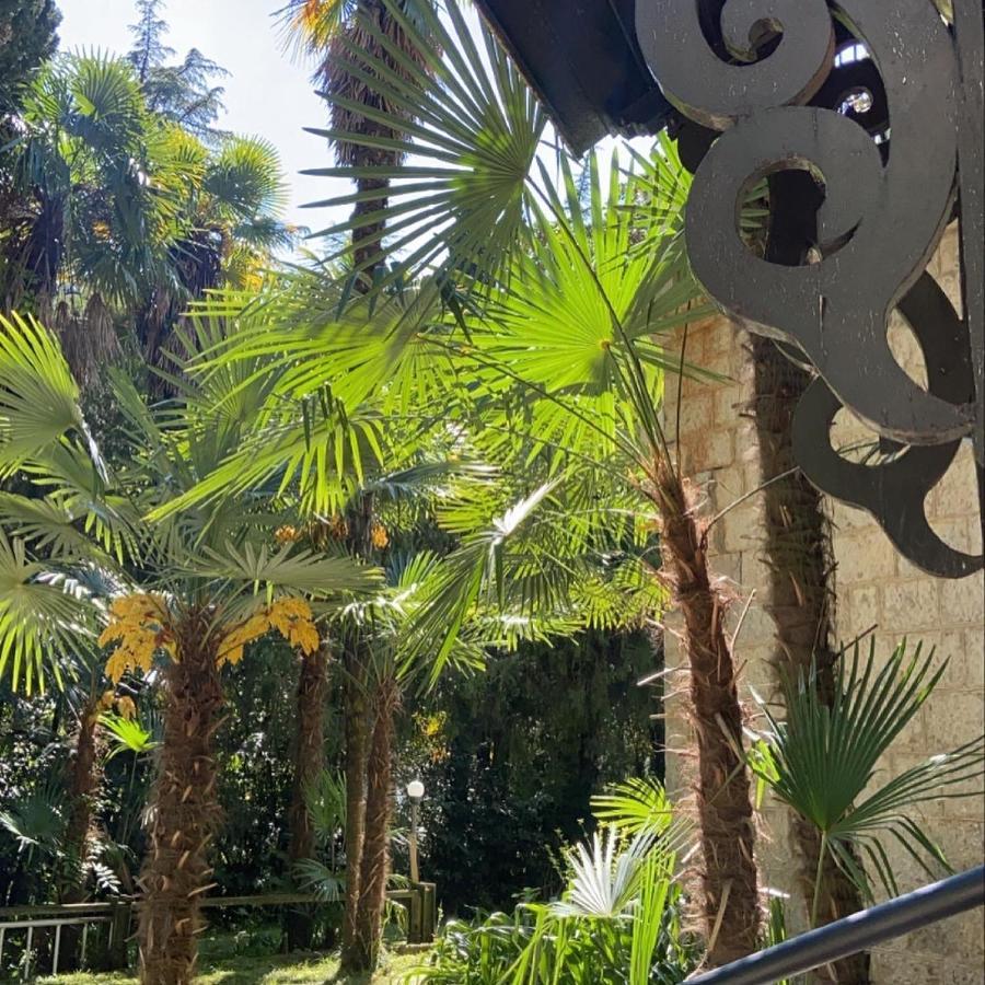 Gagra Hotel Printsevskii Zamok Exterior foto